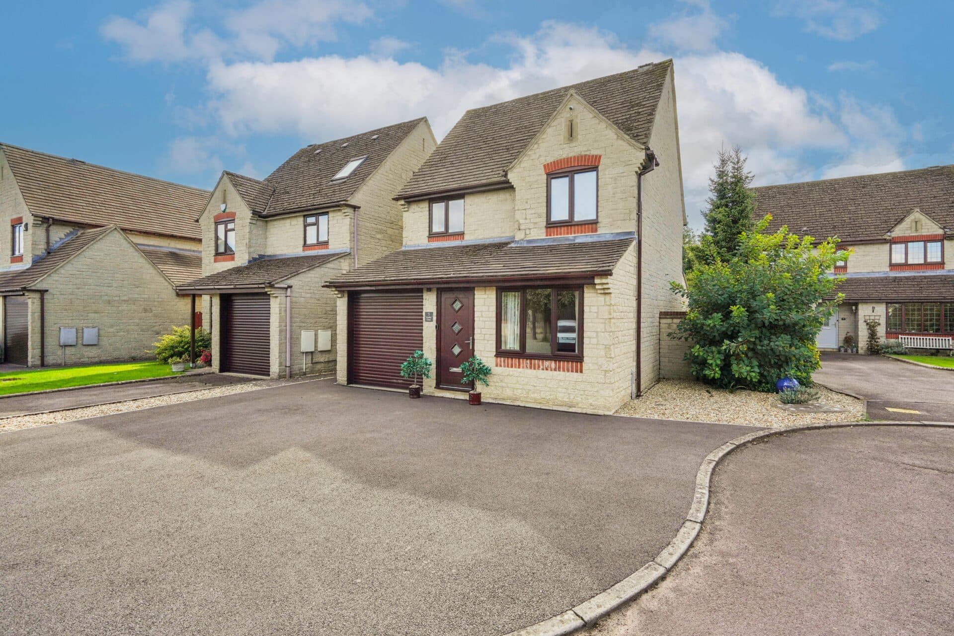 Birdlip Close, Witney, Witney, OX28 5GE